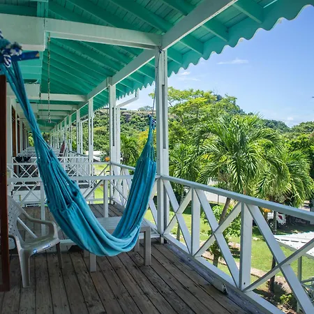 South West Bay Cabanas Fresh Water Bay Exterior photo